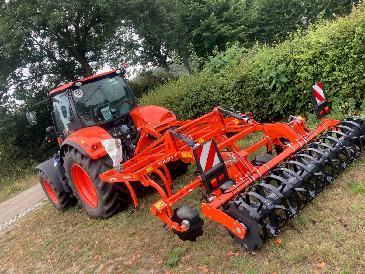 Kubota CU3301 Multi functionele cultivator