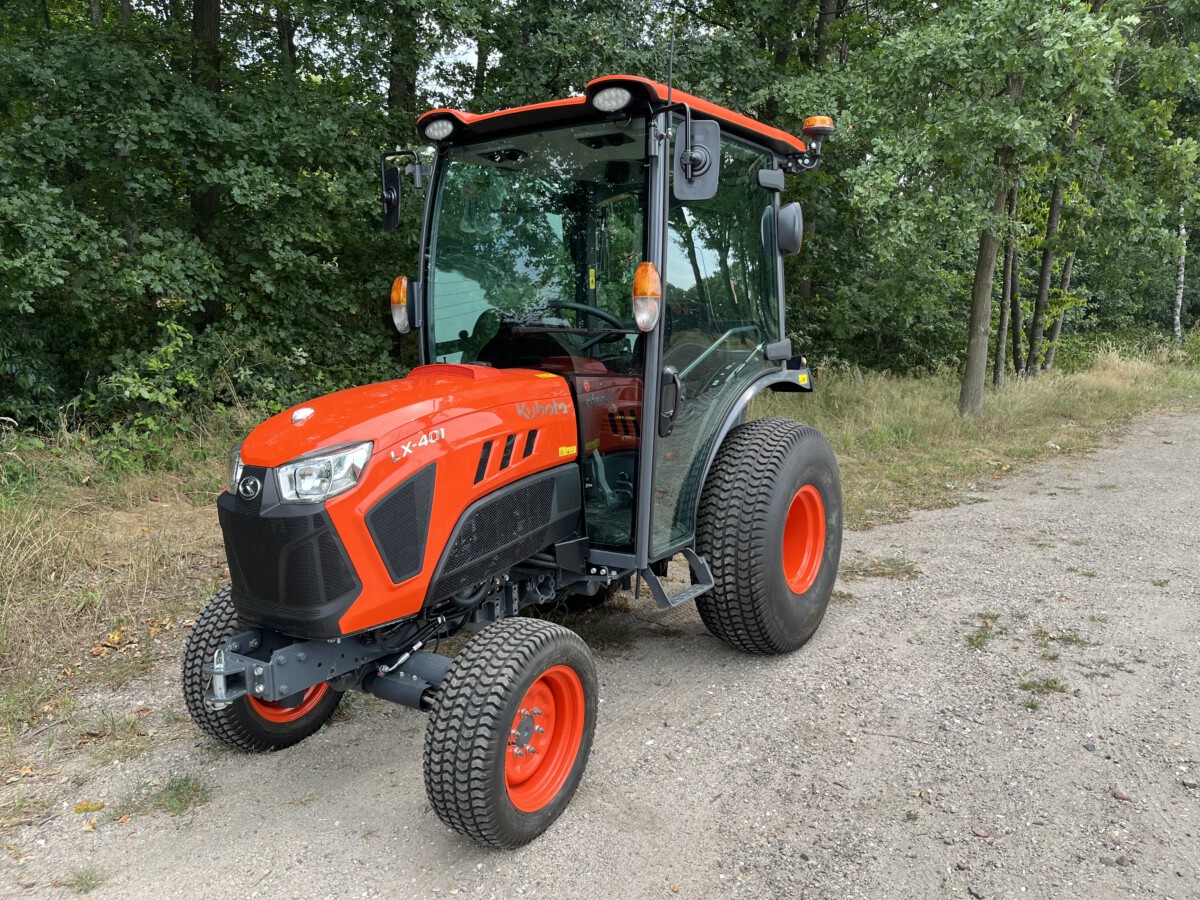 Kubota LX 401