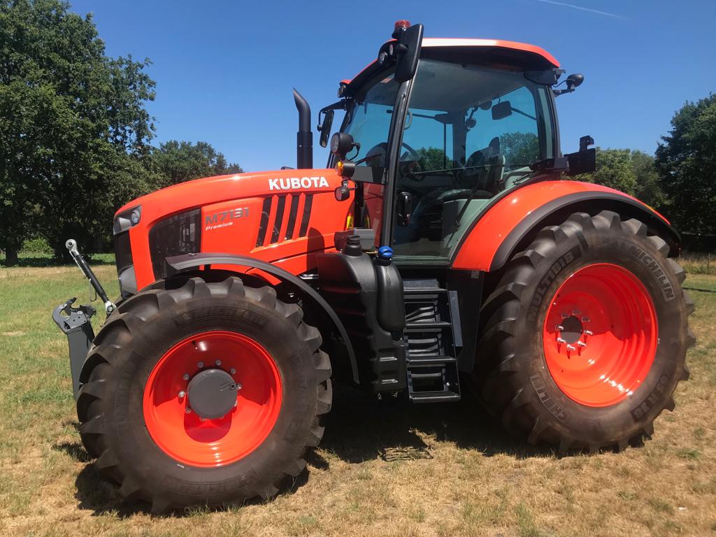 Kubota M7131 Premium, nieuw