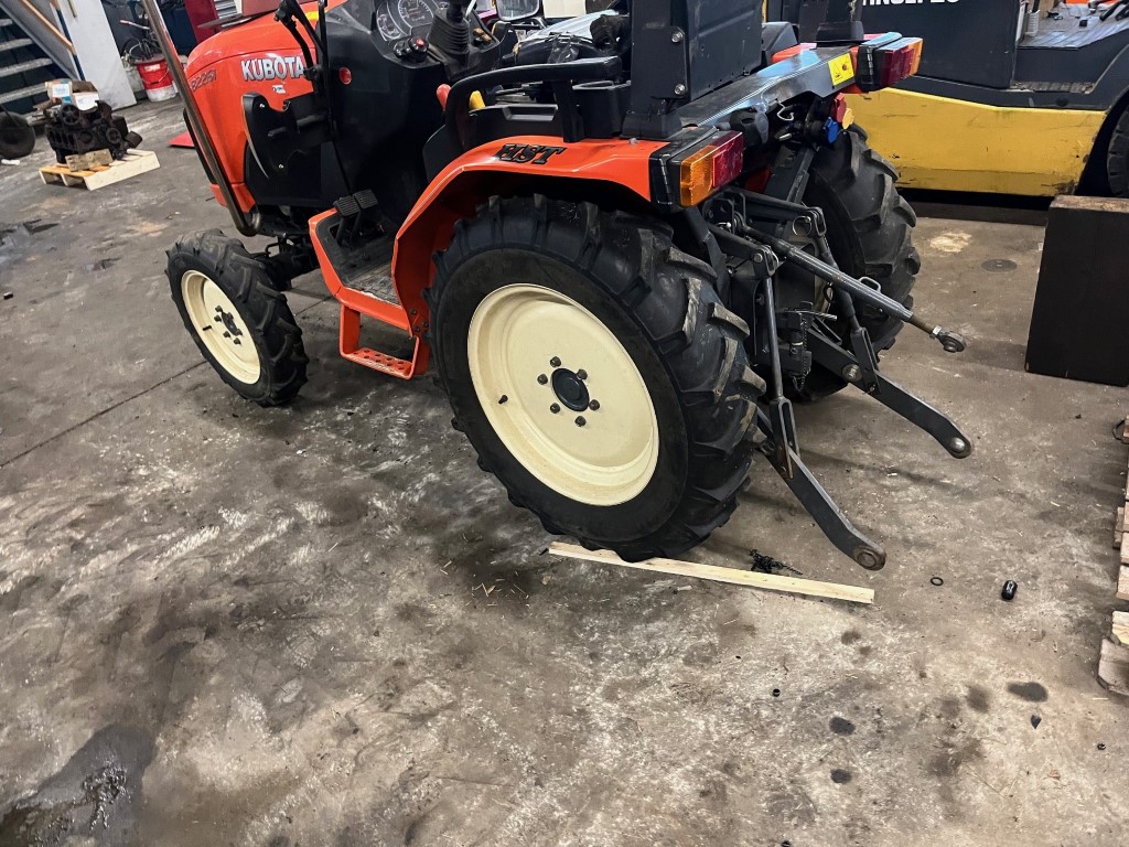 Banden set Kubota