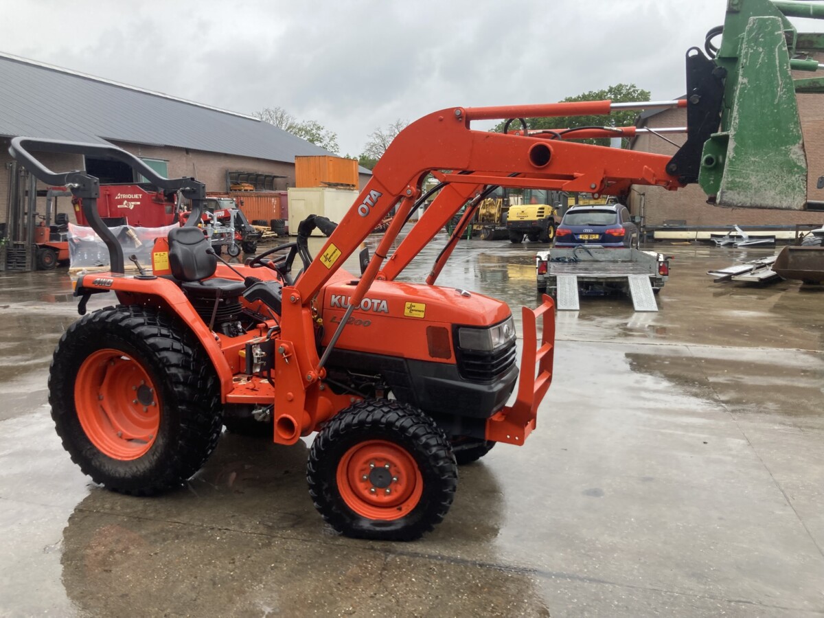 Kubota voorlader LA463ec