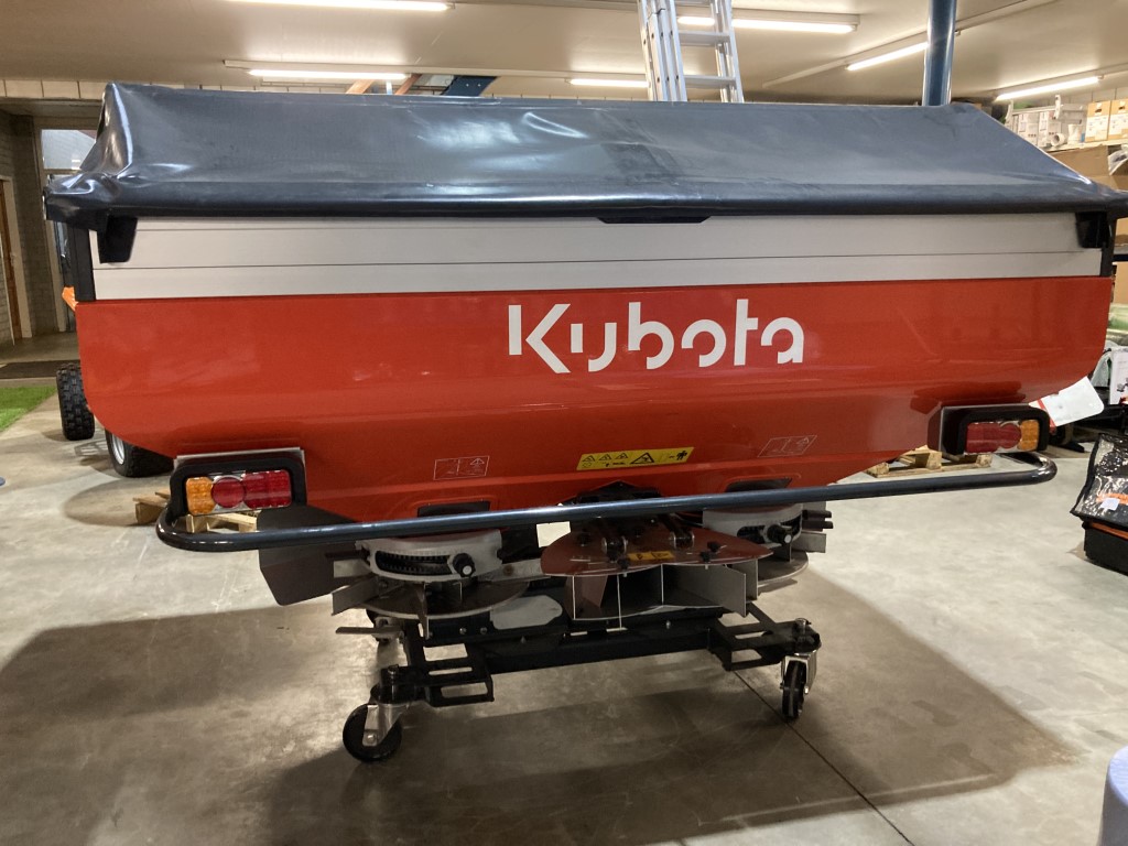 Kubota DSM kunstmeststrooier