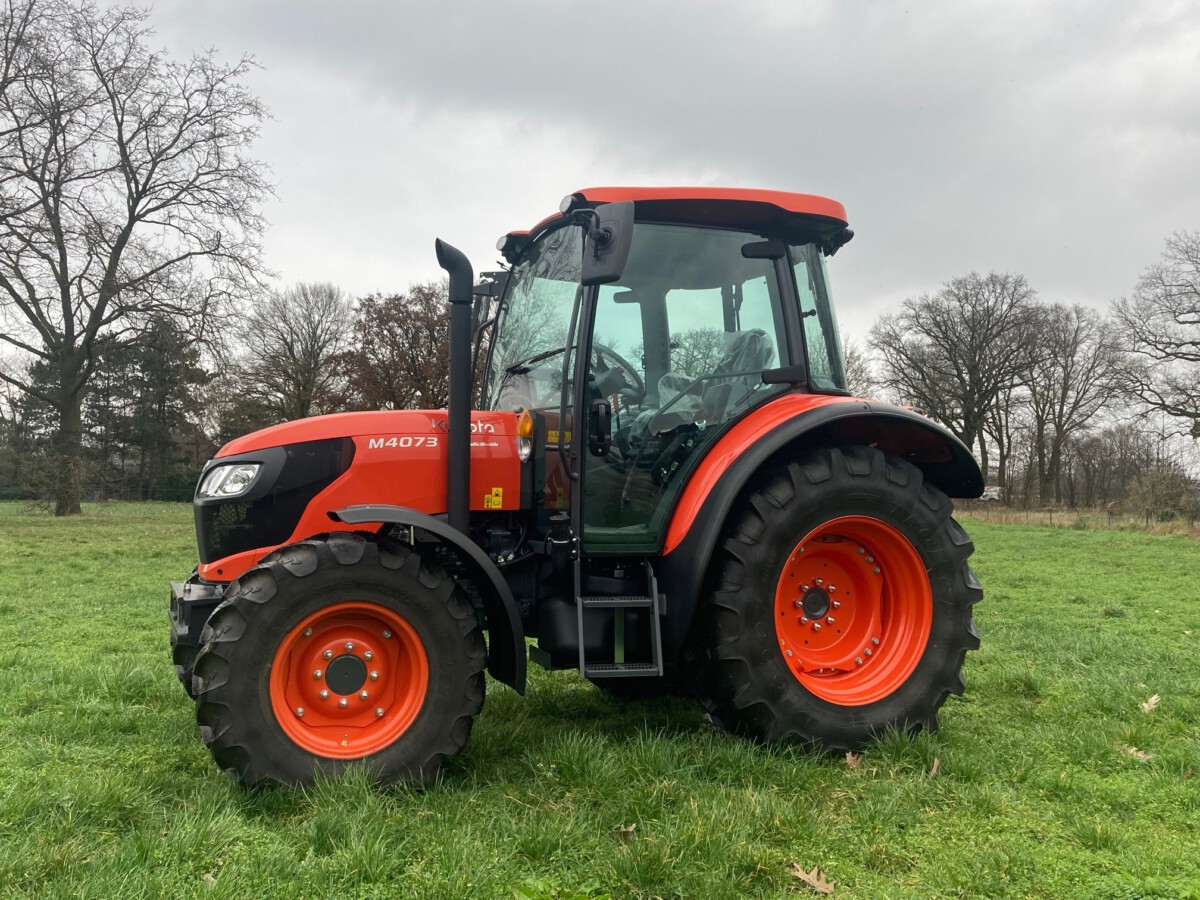 Kubota M4073 Nieuw