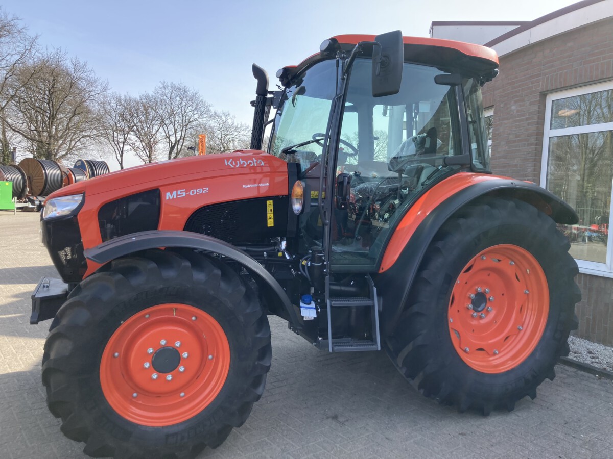 Kubota M5092, nieuw