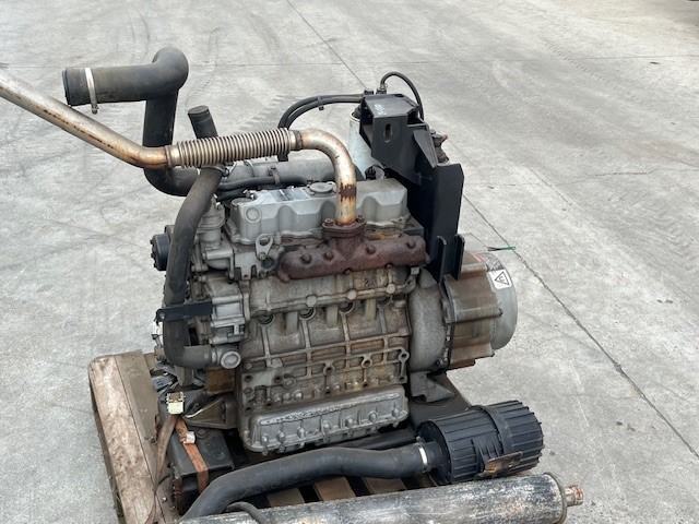Kubota v2203 1