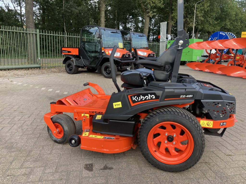 Kubota zero turn Z2-481