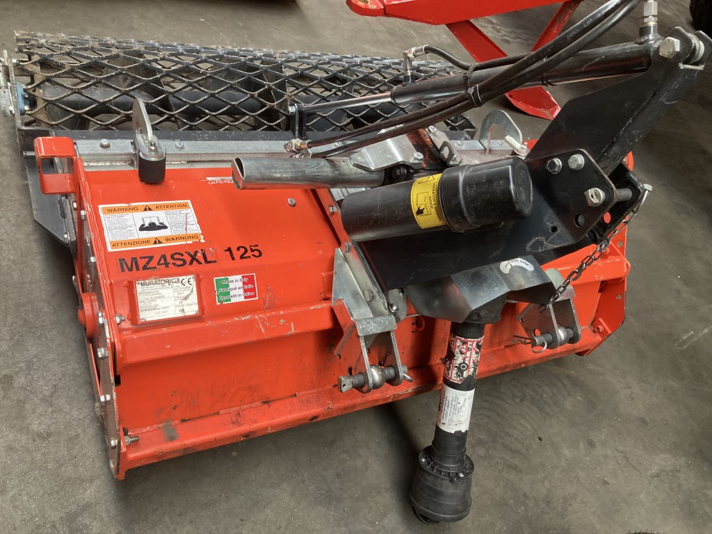 Overtopfrees Kubota MZLSXL 125
