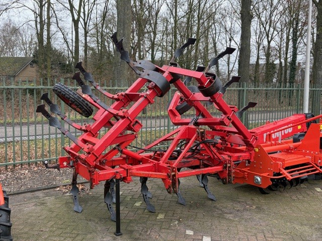 Cultivator 6m werkbreedte