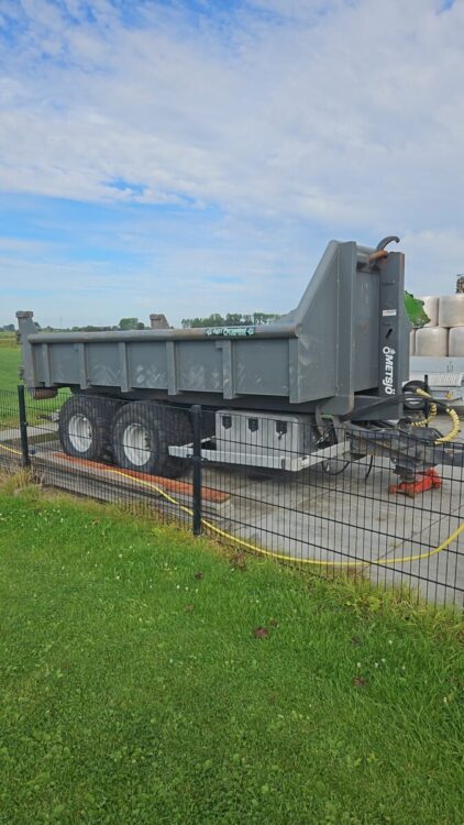 e529b311-69ef-43ac-ae79-c87dd862b883