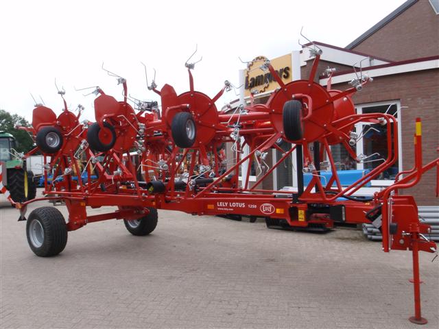 Lely Lotus 1250 tedder, SOLD OUT